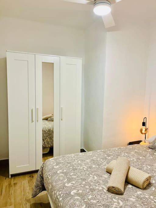 New Spacious And Cozy Apartment - Malaga Málaga Exterior foto