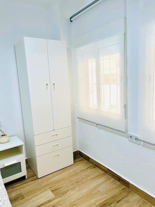New Spacious And Cozy Apartment - Malaga Málaga Exterior foto