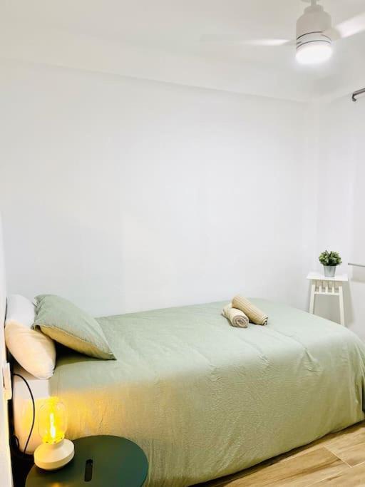 New Spacious And Cozy Apartment - Malaga Málaga Exterior foto